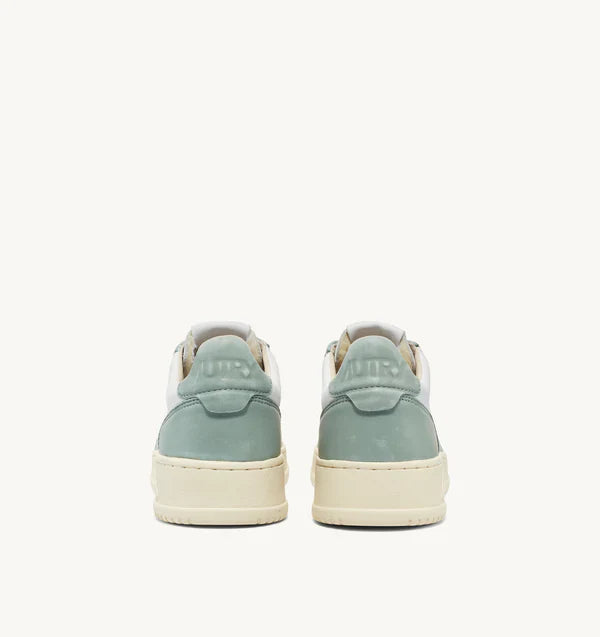 Autry Sneakers Medalist 01 Low Leather Goat Military GH05