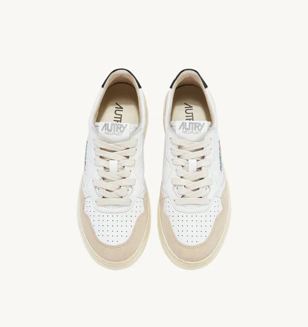Autry Sneakers Medalist 01 Low Suede White Black LS21
