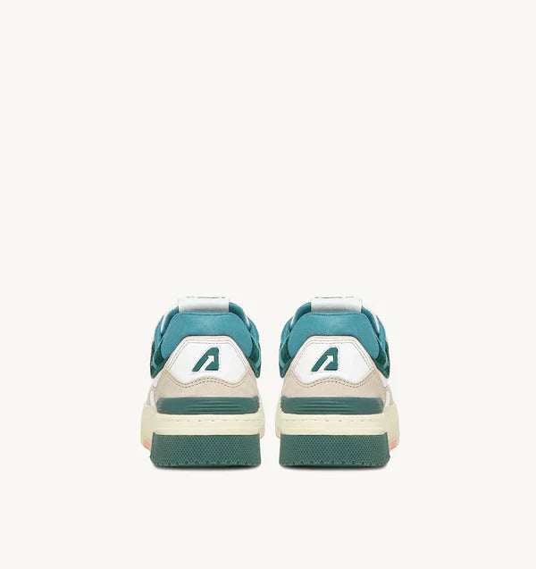 BASKET CLC EN CUIR BLANC VERT ET EN DAIM BEIGE