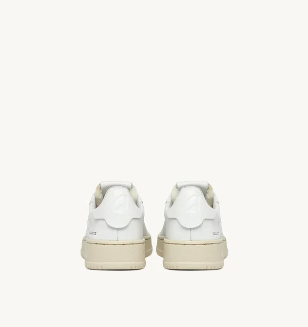 BASKET DALLAS LOW EN CUIR BLANC
