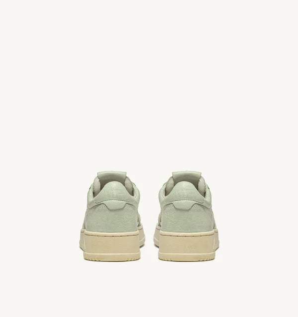 Autry Sneakers Medalist 01 Low Goat Green GG32