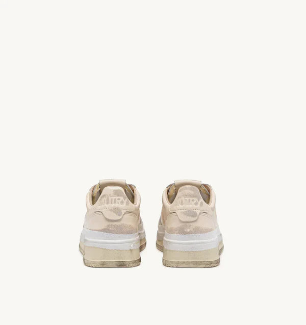 BASKETS MEDALIST LOW SUPER VINTAGE EN CUIR IVOIRE
