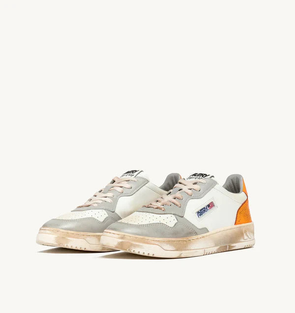 BASKET MEDALIST LOW SUPER VINTAGE EN CUIR BLANC, GRIS ET NOIR