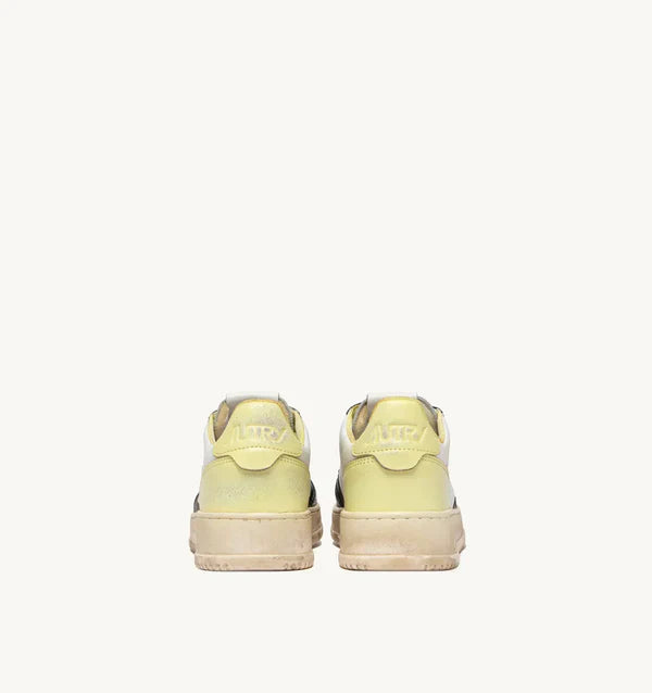 Autry Sneakers Medalist 01 Low Super Vintage SV27