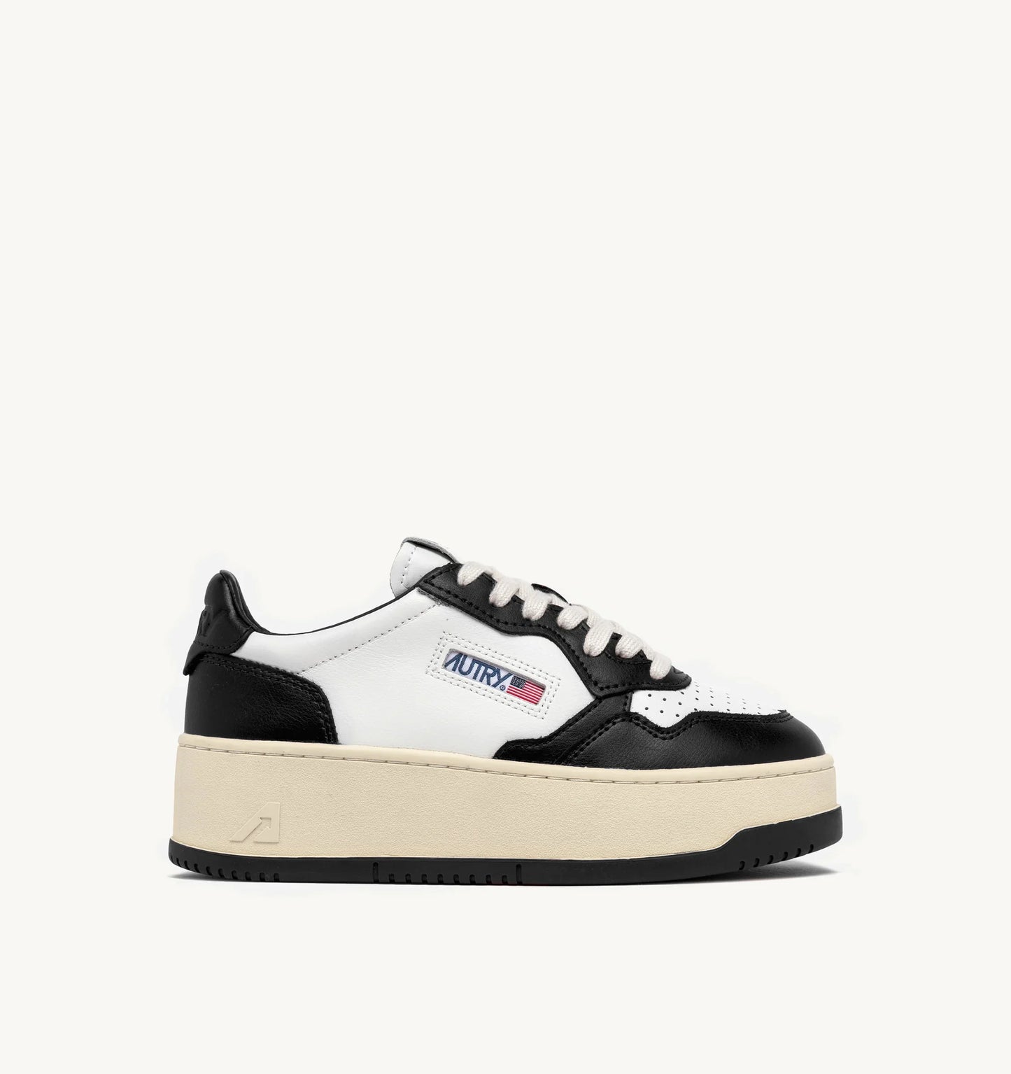 BASKETS MEDALIST PLATFORM EN CUIR BLANC ET NOIR