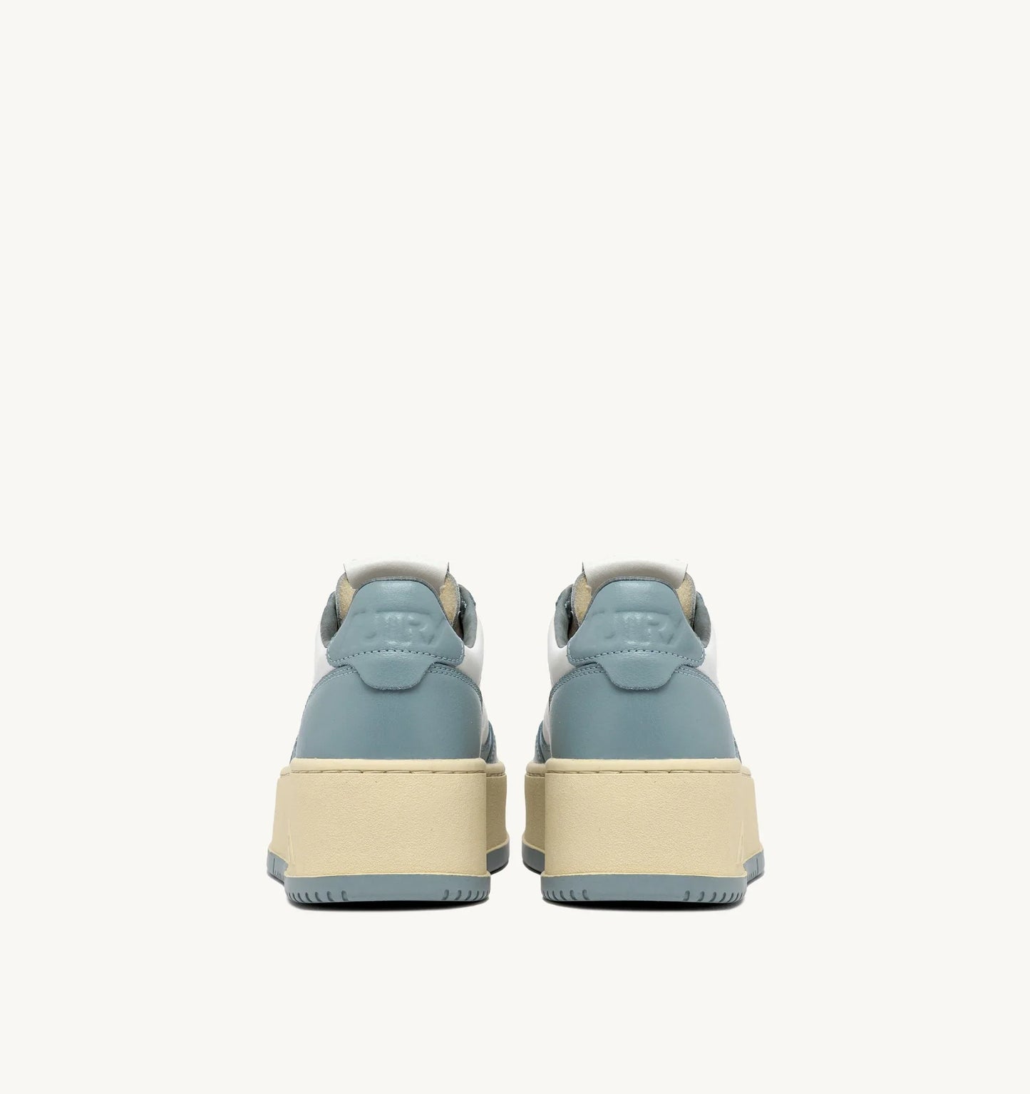BASKETS MEDALIST PLATFORM EN CUIR BLANC ET SILVER BLUE