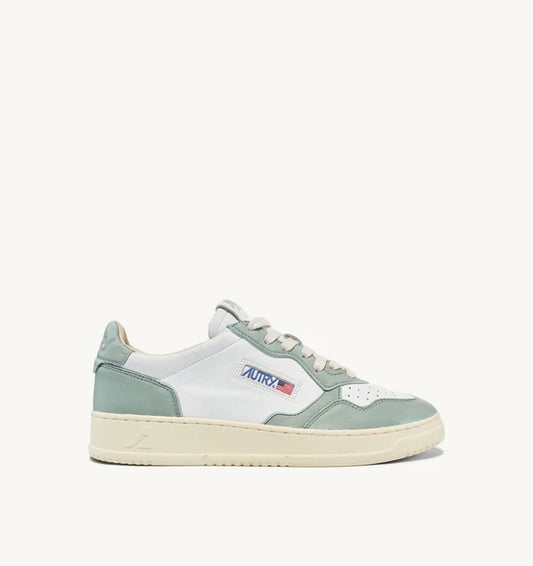 Autry Sneakers Medalist 01 Low Leather Goat Military GH05
