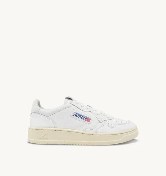 Autry Sneakers Medalist 01 Low Goat White GG04