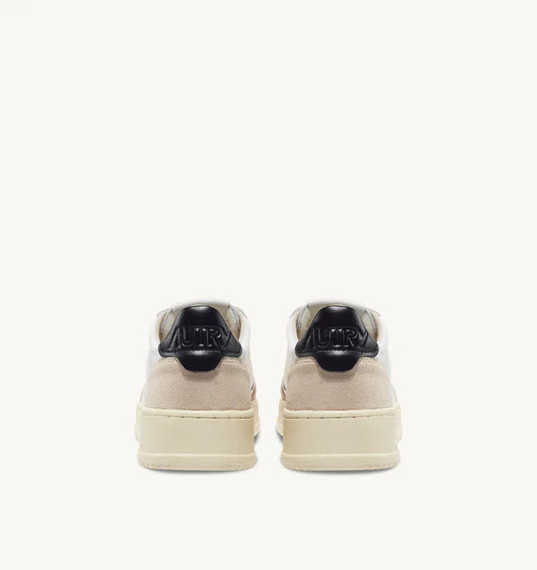 Autry Sneakers Medalist 01 Low Suede White Black LS21