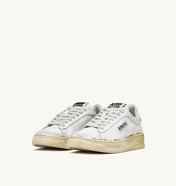 BASKET DALLAS SUPER VINTAGE LOW EN CUIR BLANC