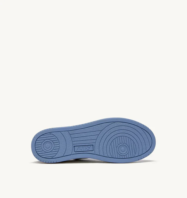 BASKET MEDALIST BAISSE EN CUIR BICOLORE BLANC ET BLEU CIEL