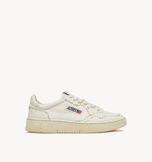 Autry Sneakers Medalist 01 Low Goat Canvas Ivory CB01