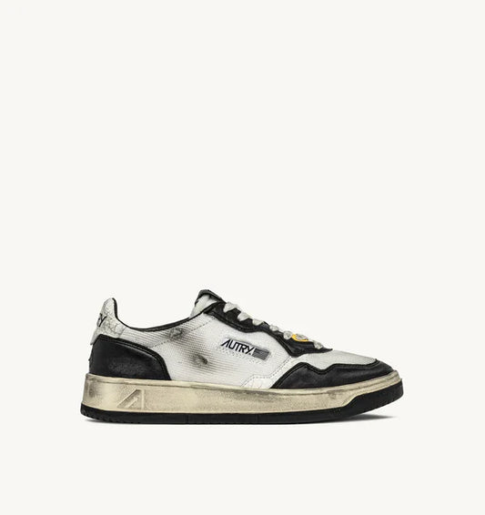 BASKET BAISSE SUPER VINTAGE EN MESH ET EN DAIM BLANC ET ARGENT