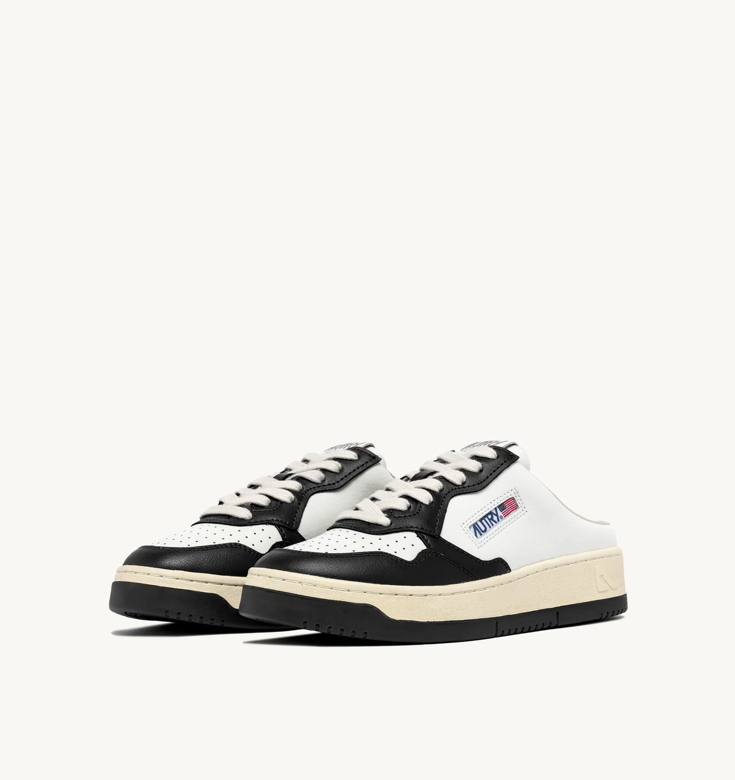 BASKETS MEDALIST MULE