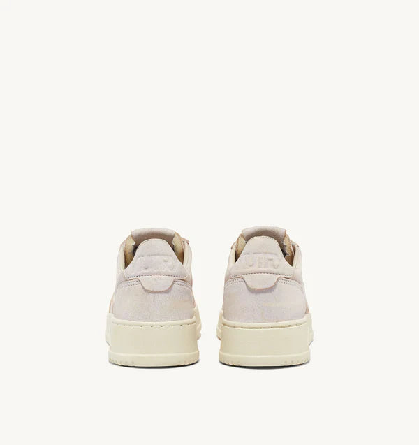 Autry Sneakers Medalist 01 Low Sand Unlined White