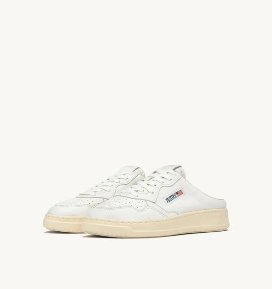 BASKETS MEDALIST MULE