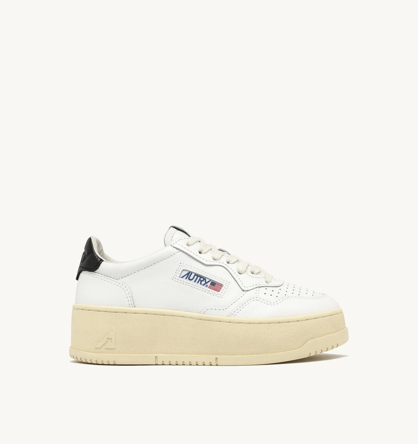 BASKETS MEDALIST PLATFORM EN CUIR BLANC ET NOIR